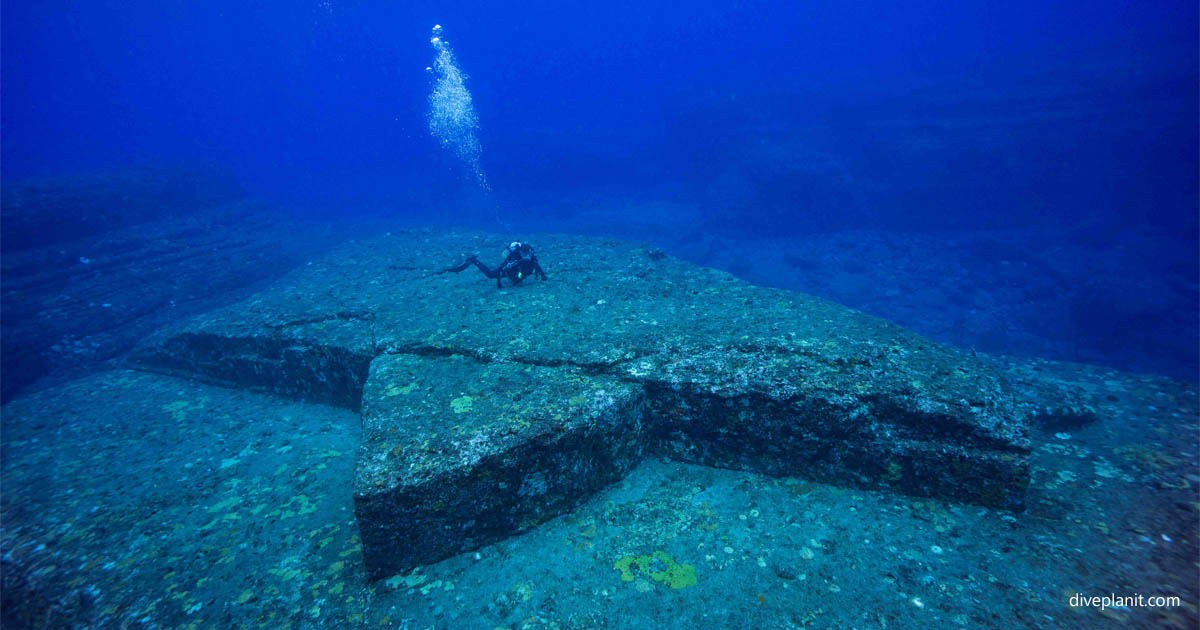 Yonaguni Monument: Kota Purba yang Tenggelam di Dasar Laut