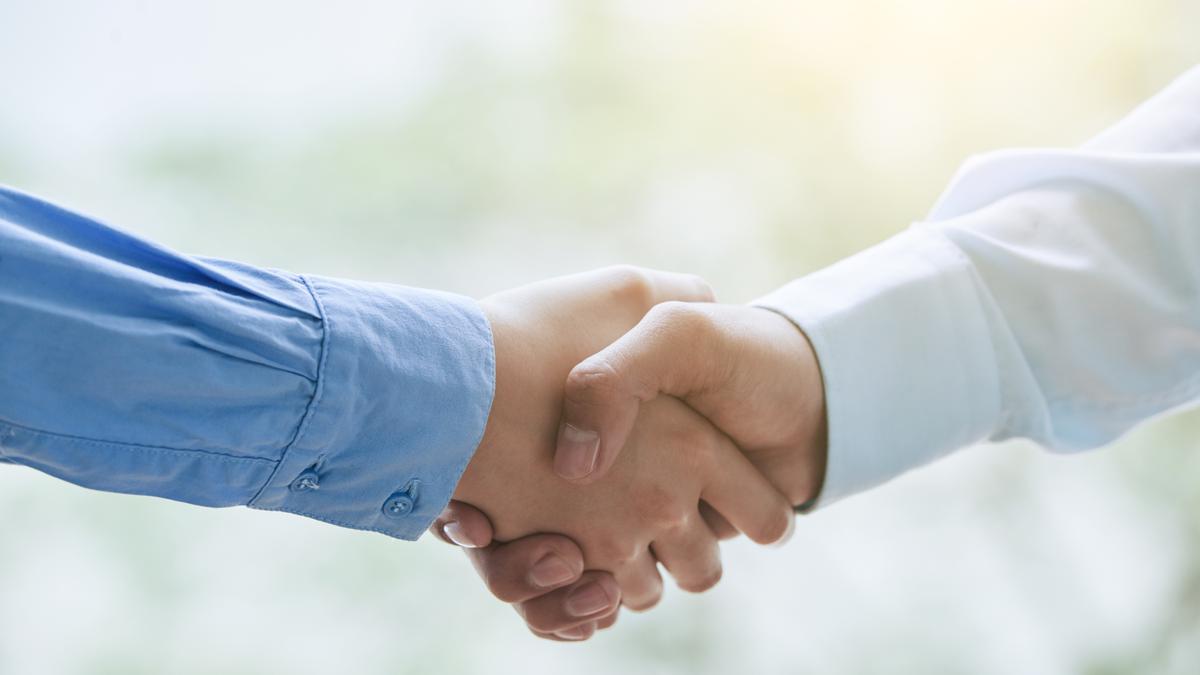 Muamalah Islami: Jalan Menuju Keuangan Aman dan Berkah